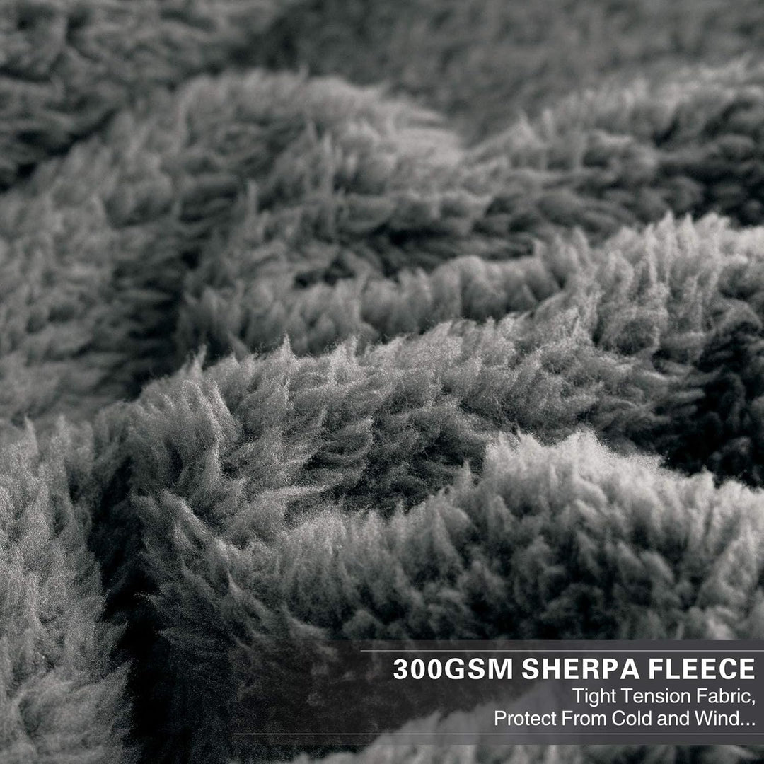 Soft Fleece Small Dog Blanket, Sherpa Fleece Throw Dog Blanket, Pet Throw Blanket Fluffy Reversible Washable for Dogs and Cats Size S(24 * 32"), Grey