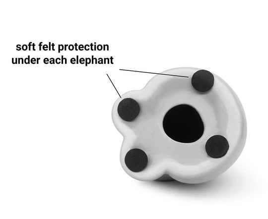 Vaudagio Loving Pair of Elephants in Black and White - Modern Ceramic Sculpture